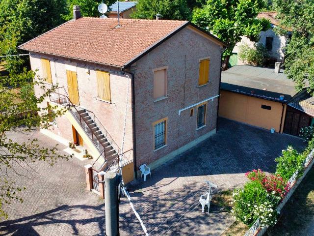 Villa in Via Montericco 20, Imola - Foto 1