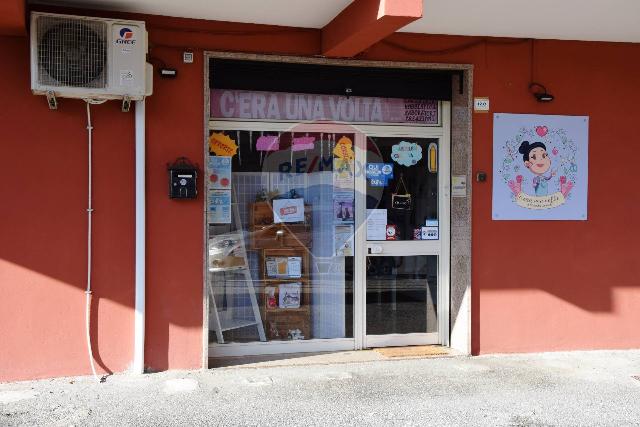 Shop in {3}, Viale Manzoni 12c - Photo 1