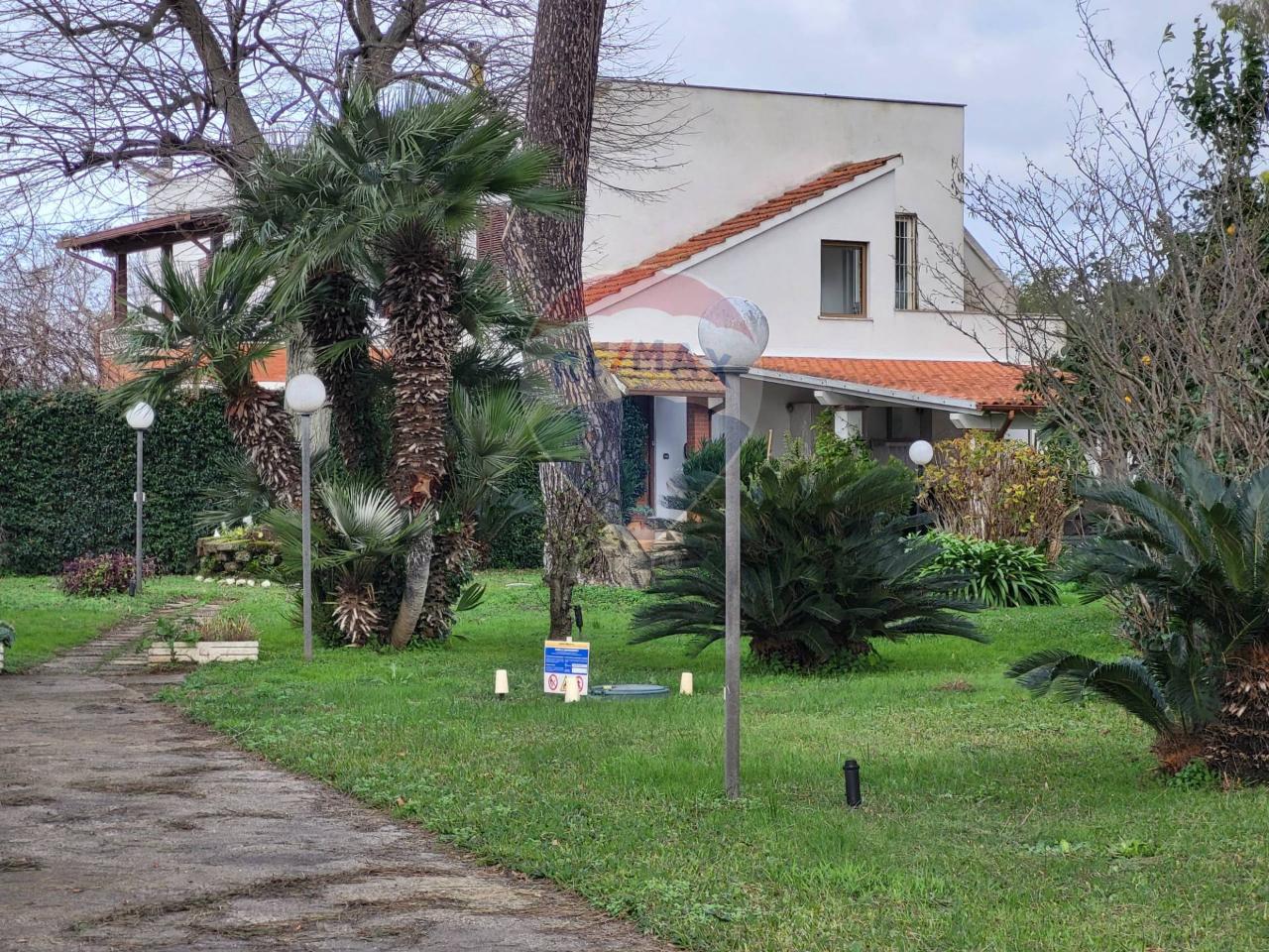 Villa in vendita a Nettuno