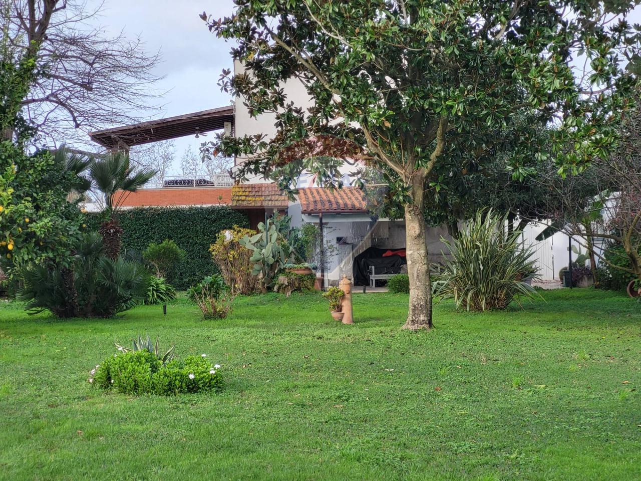 Villa in vendita a Nettuno