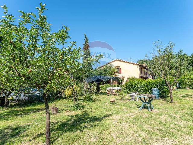 Detached house in Via Rupecanina 40, Vicchio - Photo 1