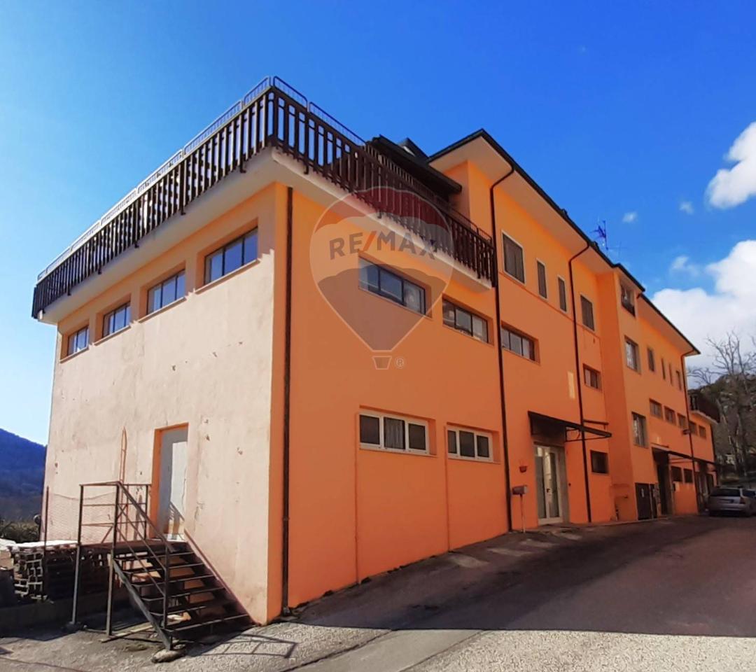 Ufficio in Via Giuseppe Cacchi 8, L'Aquila, {3} - Foto 1