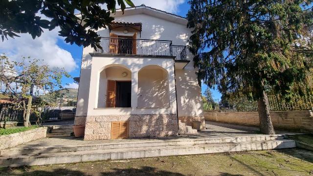 Mansion in Via Sterpara, Palestrina - Photo 1