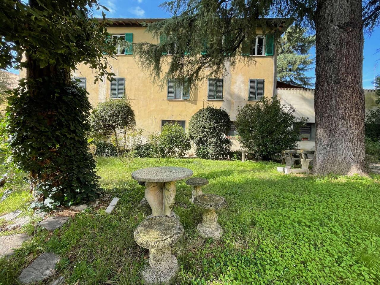 Villa unifamiliare in vendita a Pistoia