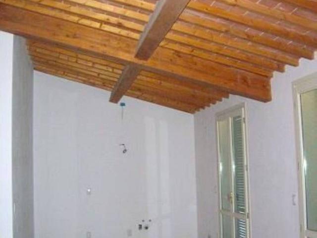 4-room flat, Vicopisano - Photo 1