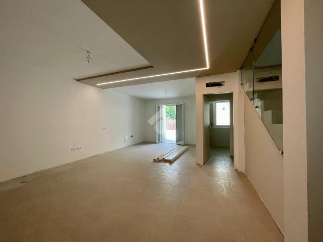 Villa in Via Baroni 1, Loria - Foto 1