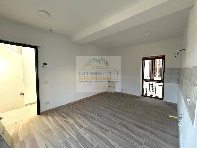 3-room flat in Via 25 Aprile, Paderno d'Adda - Photo 1