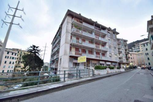 Negozio in Via Tanini, Genova - Foto 1