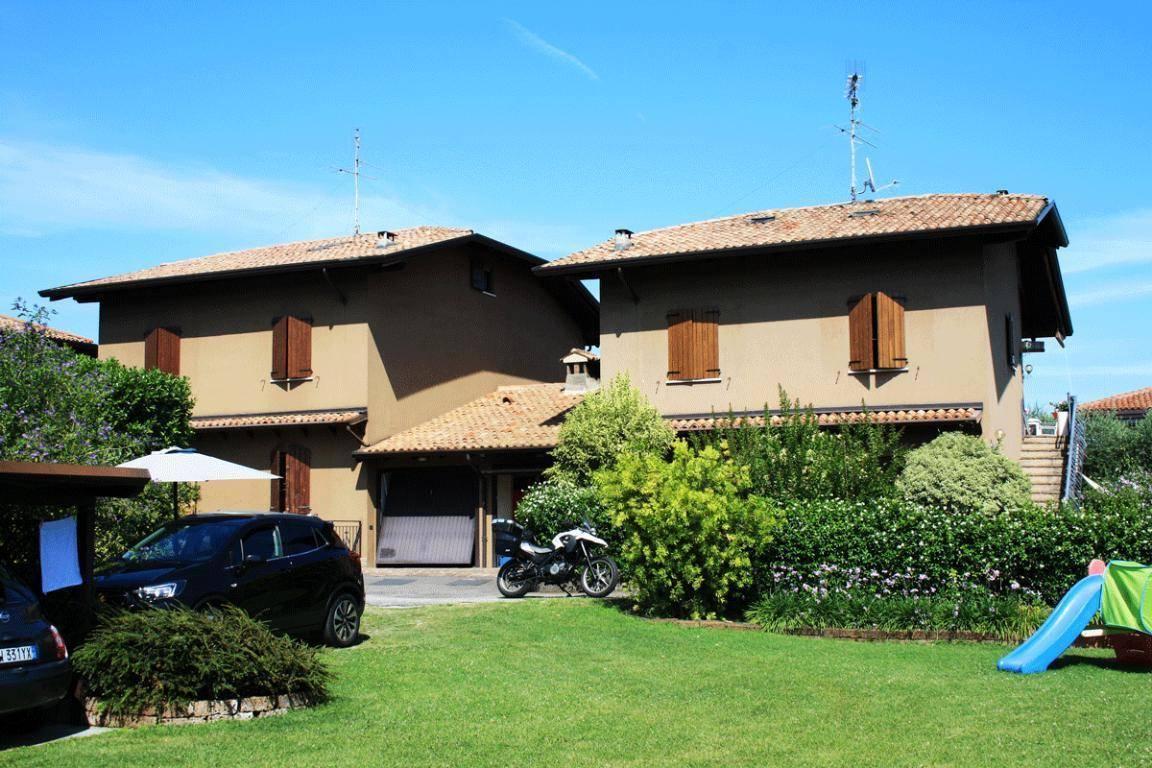 Appartamento in vendita a Padenghe Sul Garda