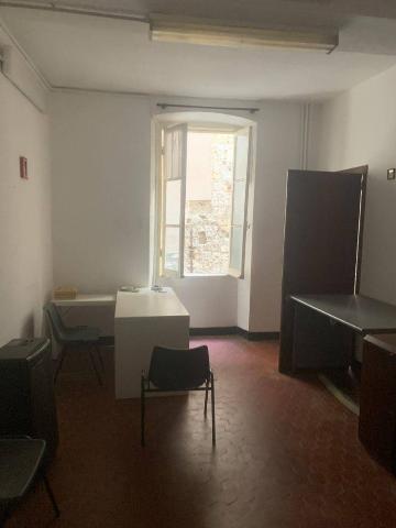 Gemeinschaftsbüro in Via Tommaso Reggio 19, Genova - Foto 1