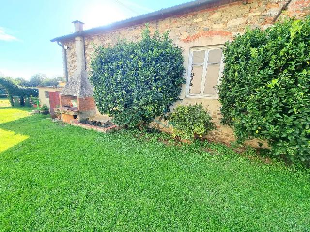 Country house or cottage in Via Liliano Paolinelli, Capannori - Photo 1