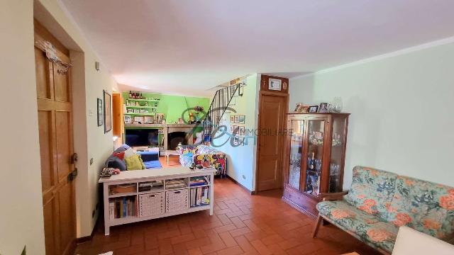 Semi-detached house in Via di Matraia 27, Capannori - Photo 1