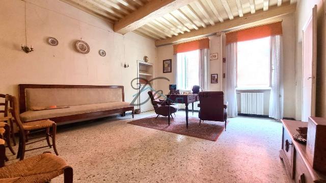 Semi-detached house in Via Carmignani 9, Montecarlo - Photo 1