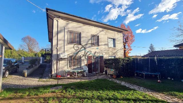 Two-family villa in Via di Piaggiori Basso 89, Capannori - Photo 1