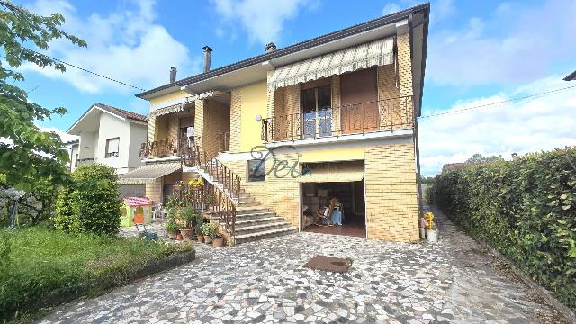 Single-family villa in Via Lombarda 349, Capannori - Photo 1