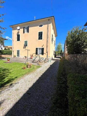 Single-family villa in Via del Blocco  6, Capannori - Photo 1