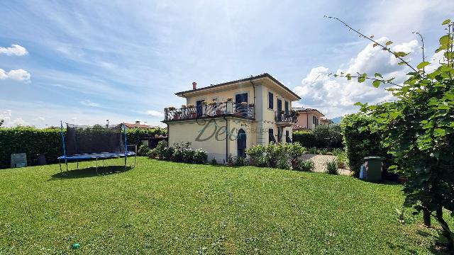 Single-family villa in Via Corte Olivi 3, Capannori - Photo 1