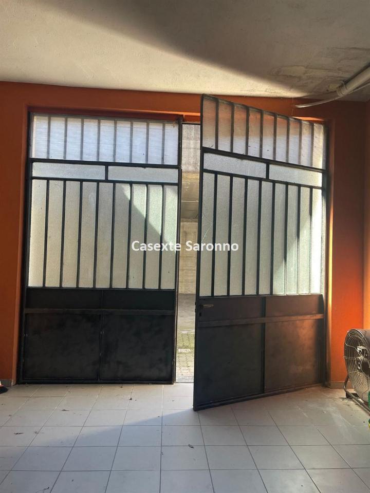 Magazzino in Via Gasparoli 88, Cassano Magnago, {3} - Foto 1