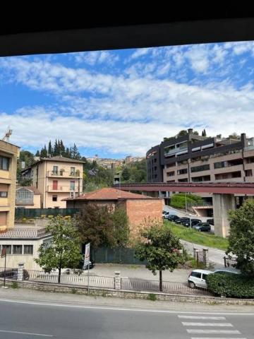 Gemeinschaftsbüro in Via Ruggero d'Andreotto 19p, Perugia - Foto 1