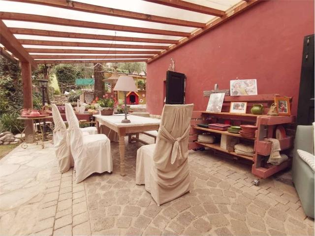 Mansion in Via di Moriano , 2000, Lucca - Photo 1