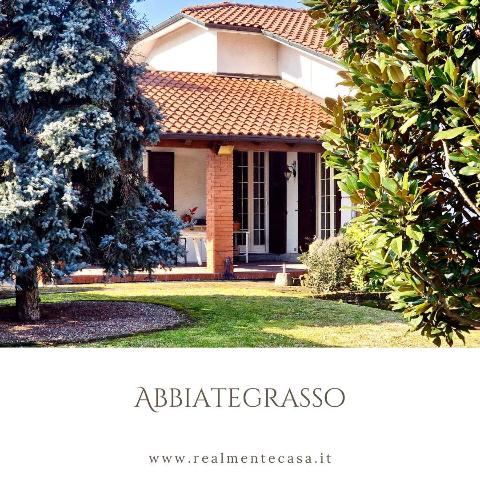 Mansion in Via Galileo Galilei, Abbiategrasso - Photo 1