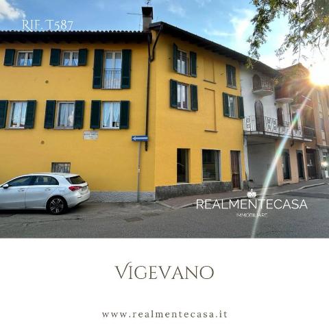 Villa in Corso Pavia, Vigevano - Foto 1