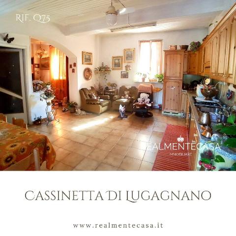 Vierzimmerwohnung in Via Benedetto XV, Cassinetta di Lugagnano - Foto 1