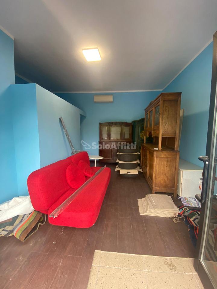 Negozio in Via Giovanni Biroli 5, Novara, {3} - Foto 2