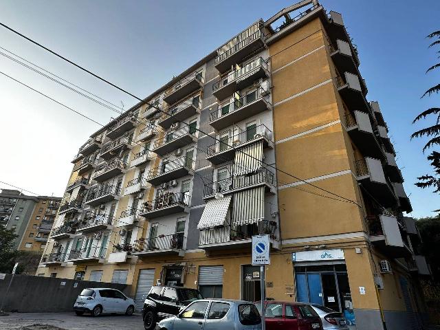 Quadrilocale in Via Federico De Roberto 89, Caltanissetta - Foto 1