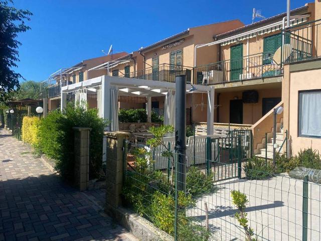 Villa in Viale delle Tribune 15, Campofelice di Roccella - Foto 1