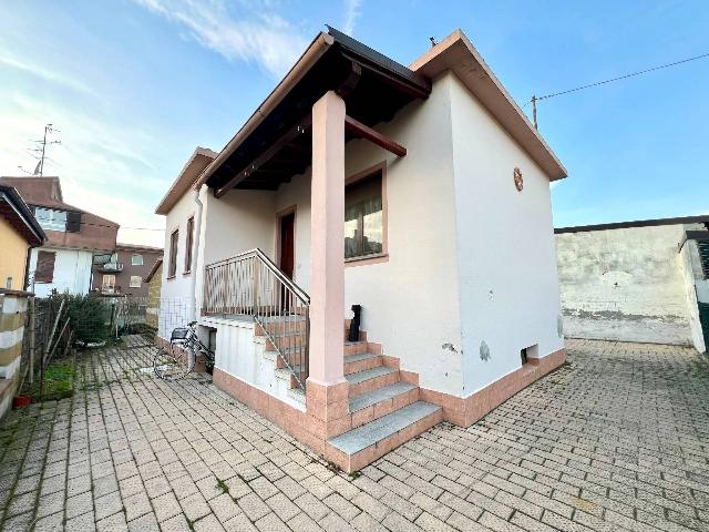 3-room flat in Via Monte Grappa 52, Brembio - Photo 1