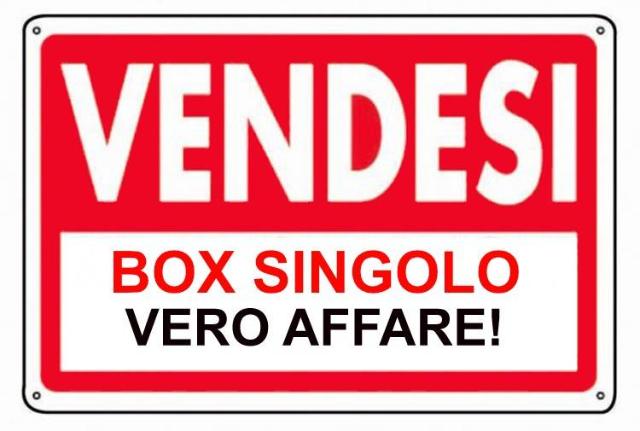 Garage or car box in Via Giovanni Campesio, Piacenza - Photo 1