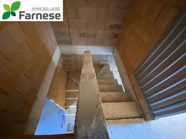 Terraced house in Via Pietro Cella, 37, Piacenza - Photo 1