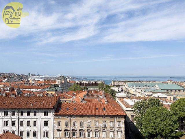 Penthouse in Via Sant'Anastasio, Trieste - Foto 1