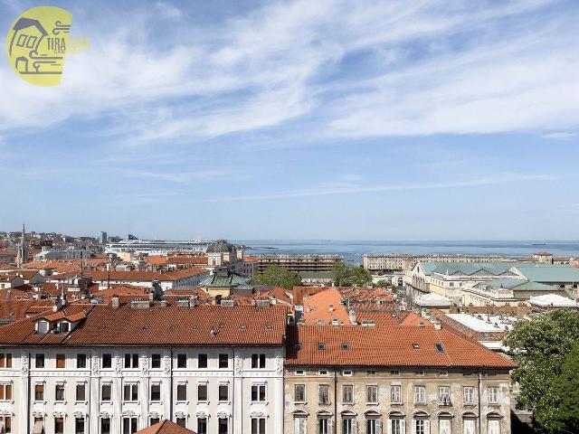 Penthouse in Via Sant'Anastasio, Trieste - Foto 1