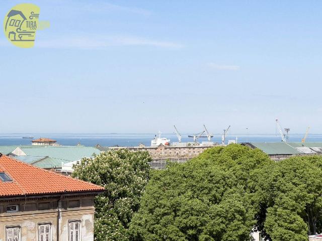 2-room flat in Via Sant'Anastasio, Trieste - Photo 1