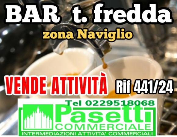 Bar in , Milano, {3} - Foto 1