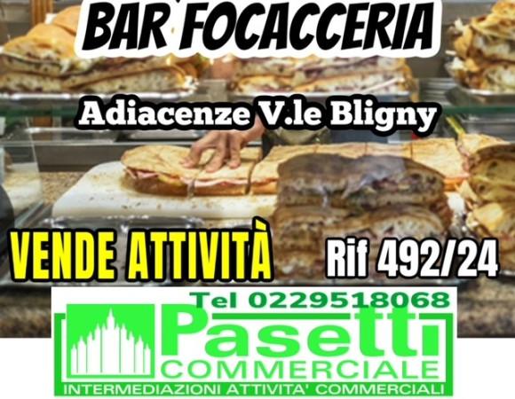 Bar in , Milano, {3} - Foto 1