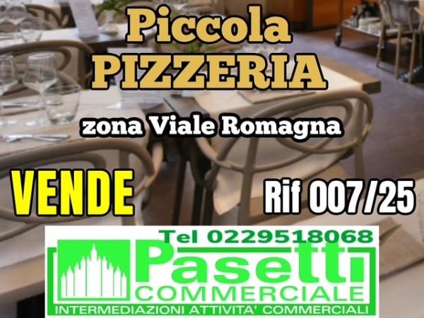 Pizzeria in , Milano, {3} - Foto 1