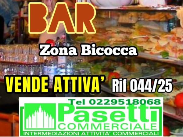 Bar in , Milano, {3} - Foto 1