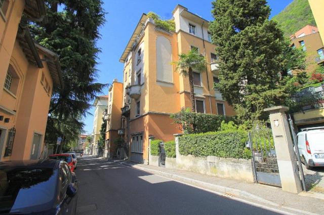 4-room flat in Via Francesco Crispi 9, Como - Photo 1