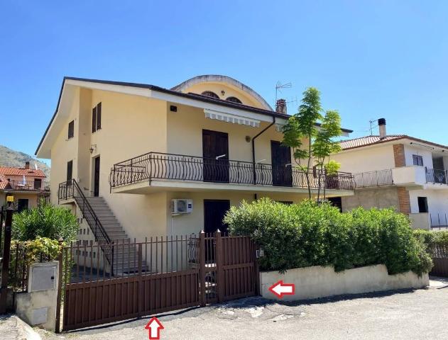 Villa in Via della Farnia, Fondi - Foto 1