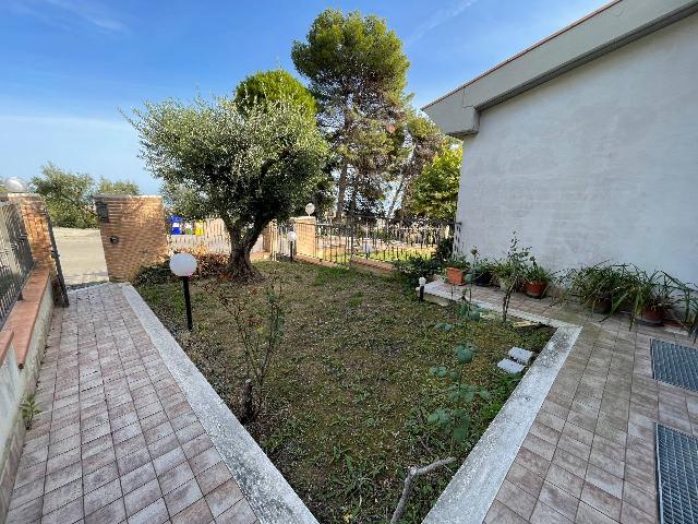 Villa a schiera in Via Posillipo, San Benedetto del Tronto - Foto 1