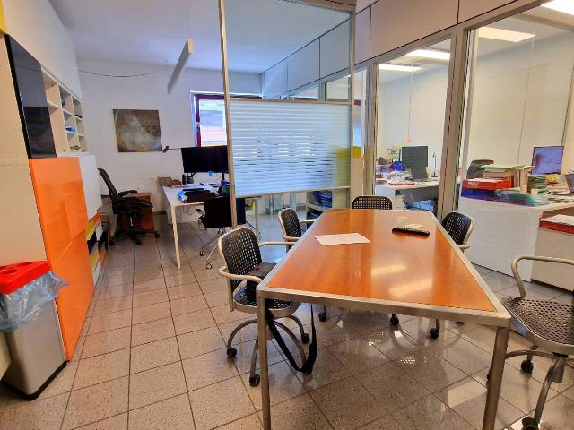 Shared office in Via Albertino da Corona, Treviso - Photo 1