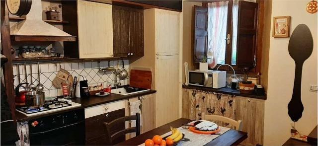 2-room flat in Via Manzoni, 80, Paderno d'Adda - Photo 1