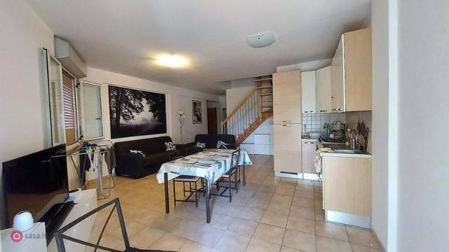 Vierzimmerwohnung in {3}, Strada Roncitelli Scapezzano - Foto 1