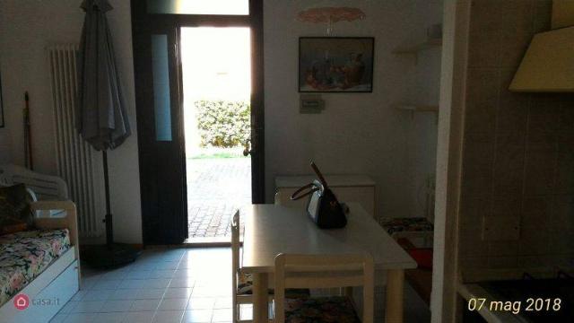 2-room flat in Via Alcide De Gasperi, Fano - Photo 1