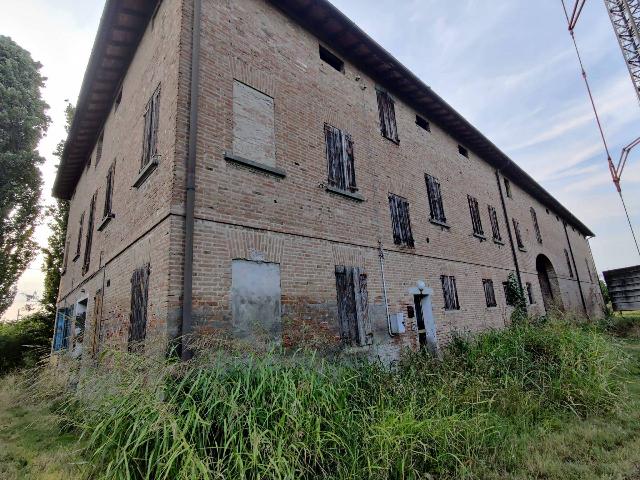 Country house or cottage in Strada Provinciale di Correggio, Correggio - Photo 1