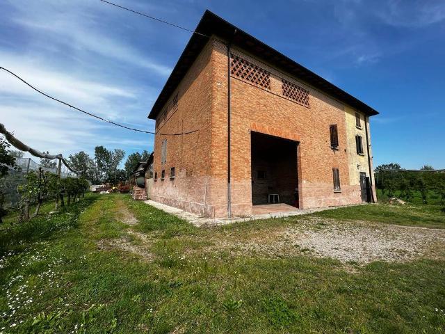 Mansion in Via Emilia Ovest 196, Castelfranco Emilia - Photo 1