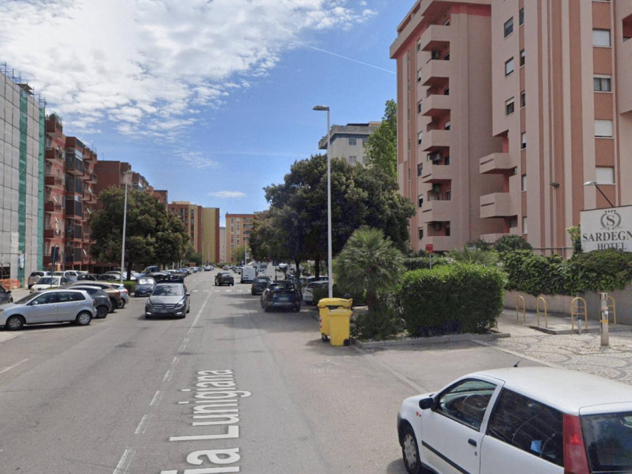 Negozio in Via Lunigiana, Cagliari, {3} - Foto 1